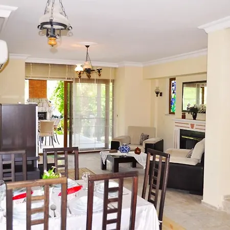 Araksa Villa * 费特希耶